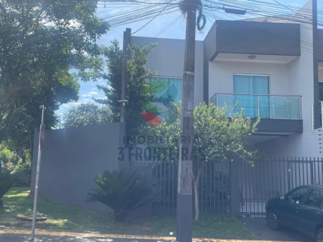 SOBRADO A VENDA AVENIDA SAFIRA